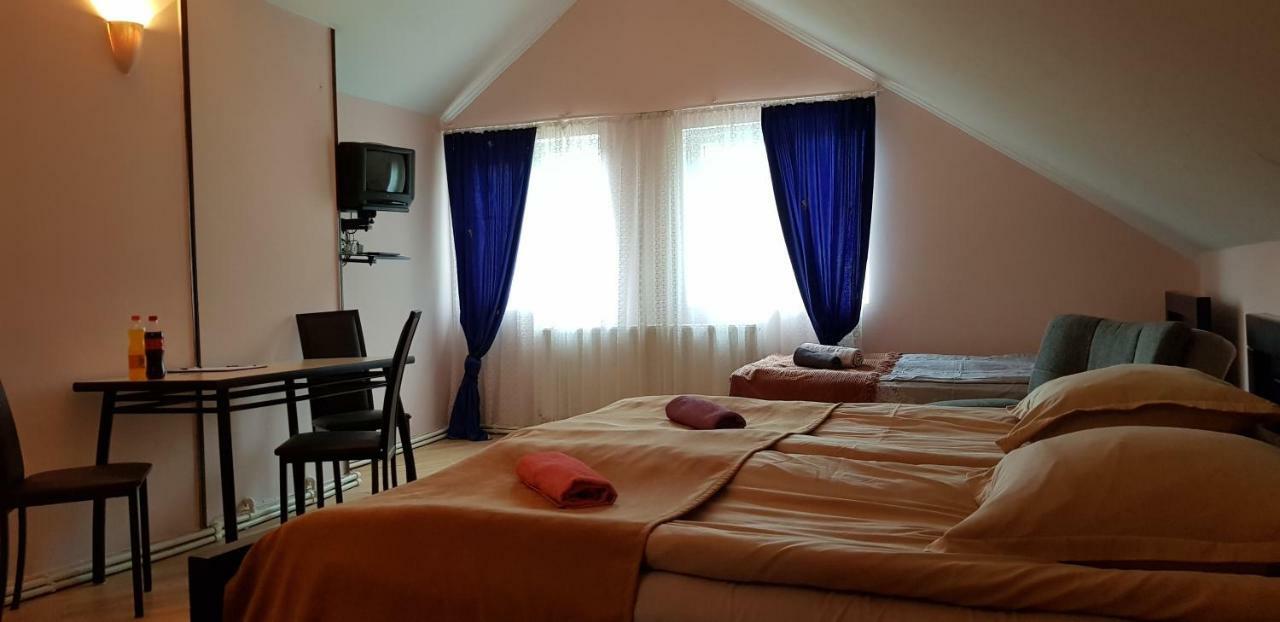 Guest House Likani 2017 Borjomi Exteriör bild